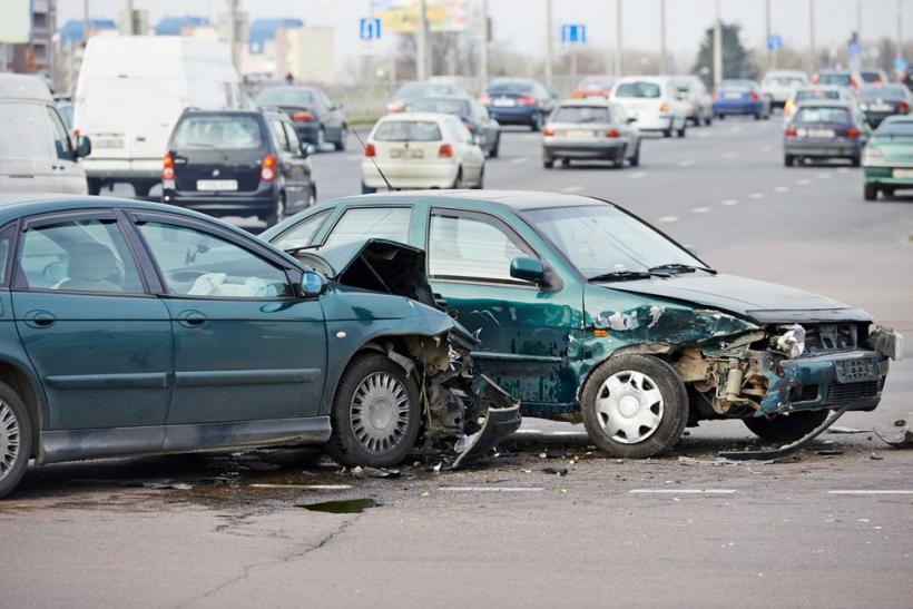 Florin Pandele, acţionar Autocar: „Este foarte posibil să asistăm la proceduri premergătoare falimentului unor firme de asigurări încă din acest an” 18695811