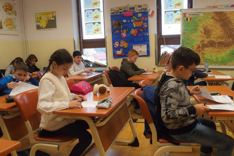 ”Pia Brătianu”, școala care dă startul Concursului Național Interdisciplinar ”Aristotel” 18696051