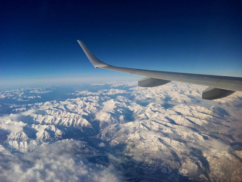 Furtuna de iarnă, Ciara s-a abătut asupra Europei. Mai multe curse aeriene şi feroviare au fost anulate sau suspendate 