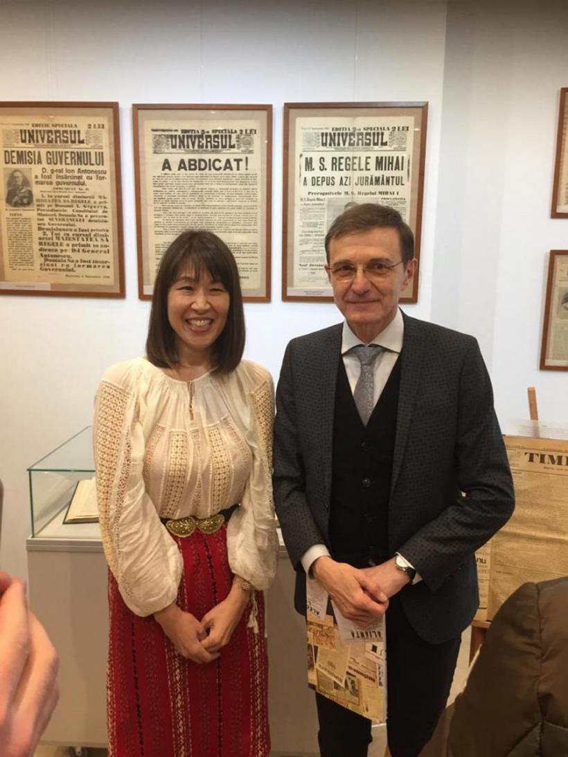 O japoneză îndrăgostită de Eminescu i-a cucerit pe mai marii Academiei Române