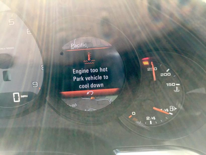 Semnificația martorilor critici din bordul mașinii 18697757