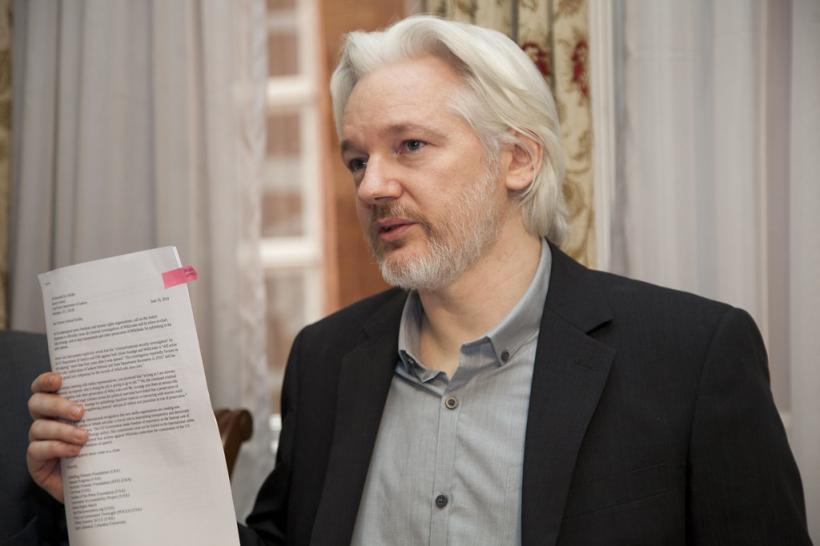 ​​​​​​​Trump vrea să-l graţieze pe Assange