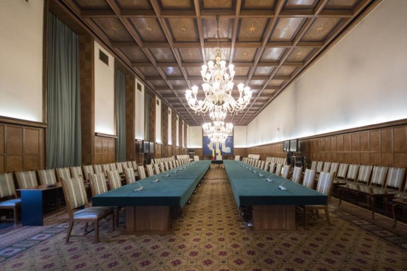 22 de guverne instalate la Palatul Victoria, în ultimii 30 de ani