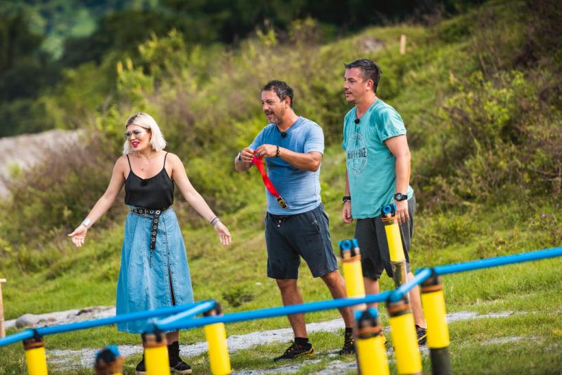 Record de audienţã în cea de-a noua ediţie Asia Express – Drumul Comorilor. Sorin Bontea și Răzvan Fodor au câștigat amuleta și imunitatea 18699478