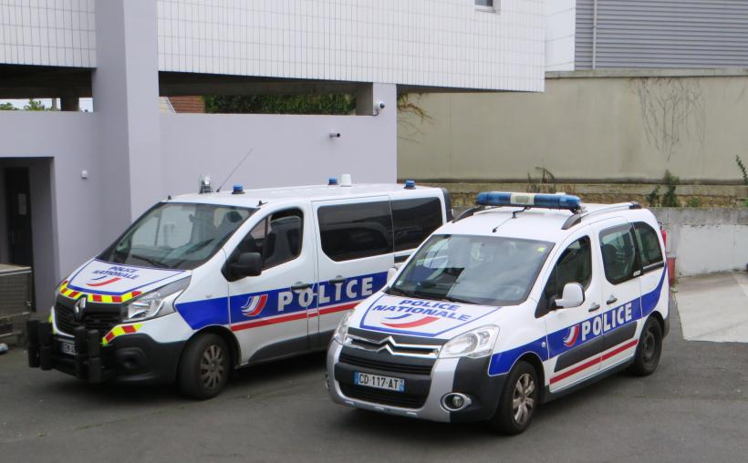 Cel puţin 18 elevi au fost răniţi după prăbuşirea unei pasarele la o şcoală din Franţa