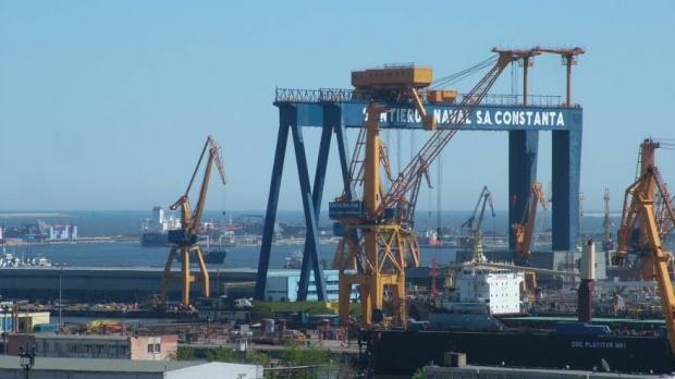 Navă din Madrid, blocată în apropierea portului Constanța. Echipajul e în izolare