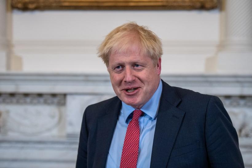 Boris Johnson a fost internat în spital din cauza COVID-19