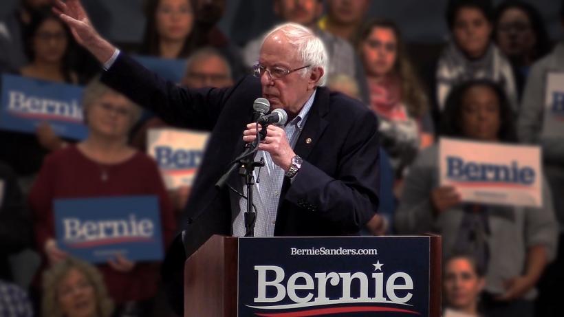 Bernie Sanders se retrage din cursa pentru desemnarea candidatului democrat în scrutinul prezidenţial