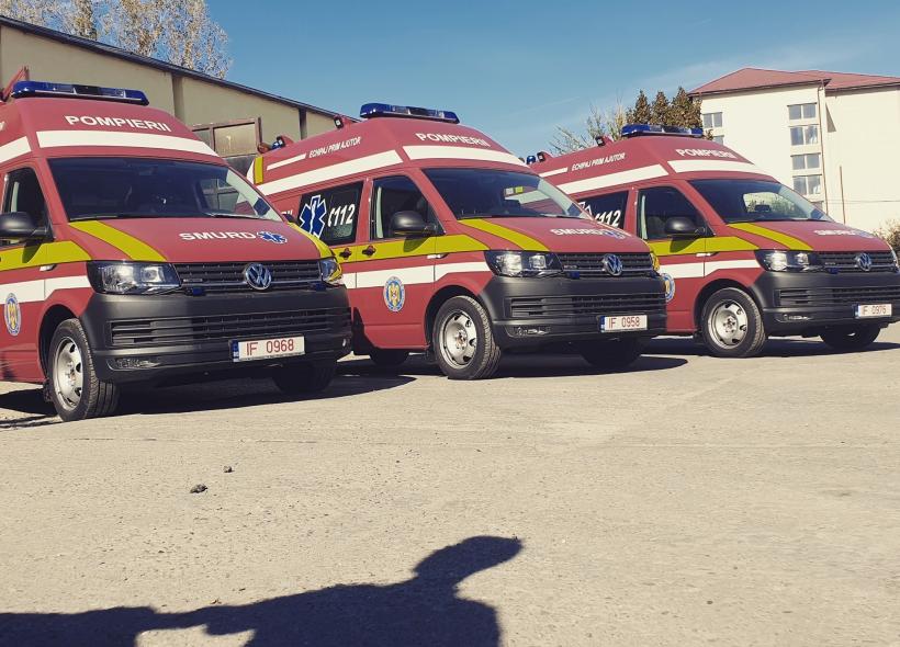 Accident grav în Giurgiu. Un microbuz cu 18 pasageri s-a ciocnit cu un autoturism. Patru persoane au fost rănite