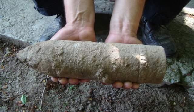 Sibiu: Bombă, descoperită în Șelimbăr. Muniția va fi distrusă de pirotehniști