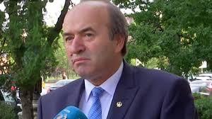 Ministerul Justiției va propune Executivului eliberarea lui Tudorel Toader din funcția de membru al Comisiei de la Veneția
