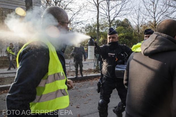Proteste ale Mişcării &quot;Vestele galbene&quot; în mai multe oraşe din Franţa