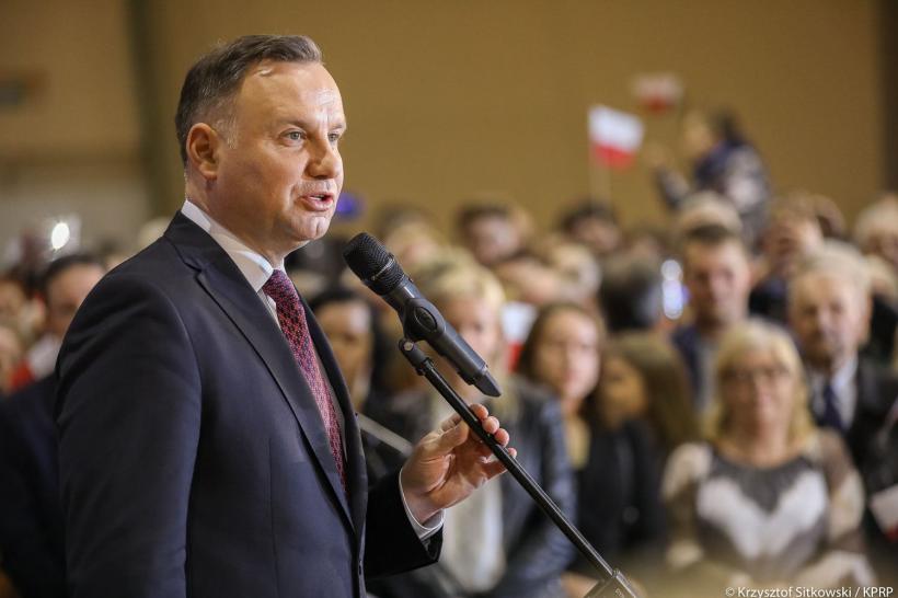 Luptă strânsă: Președintele Poloniei cade în sondaje