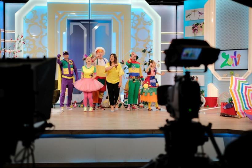 Duminicã, 31 mai, de la 10:00, Antena 1 difuzeazã o ediţie-eveniment Gaşca Zurli, prezentatã de Mirela Retegan 18710504