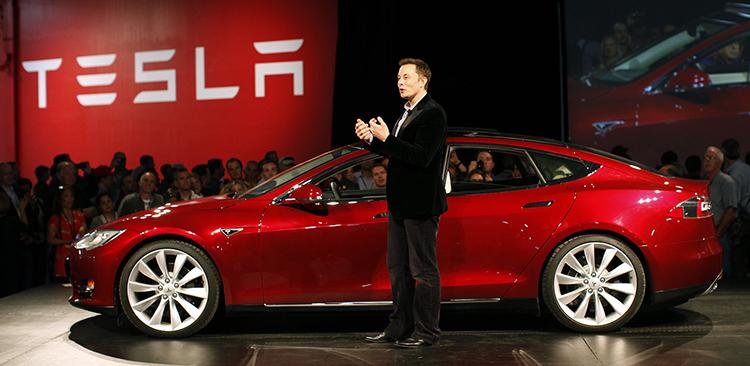 În sfârșit, Tesla are concurență