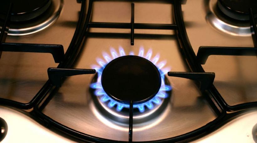 E.ON şi Engie mimează reducerea preţurilor la gaze pentru populaţie
