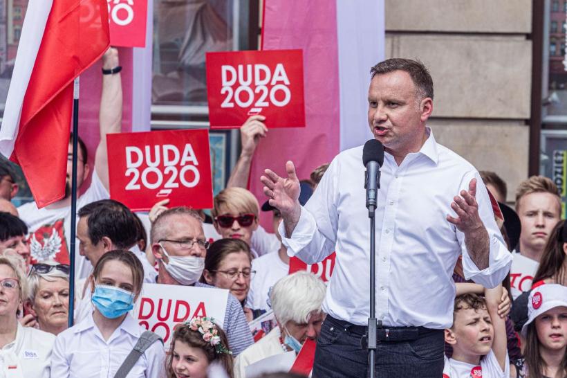 Alegeri strânse în Polonia! Duda ar avea 1 procent în fața primarului Varșoviei