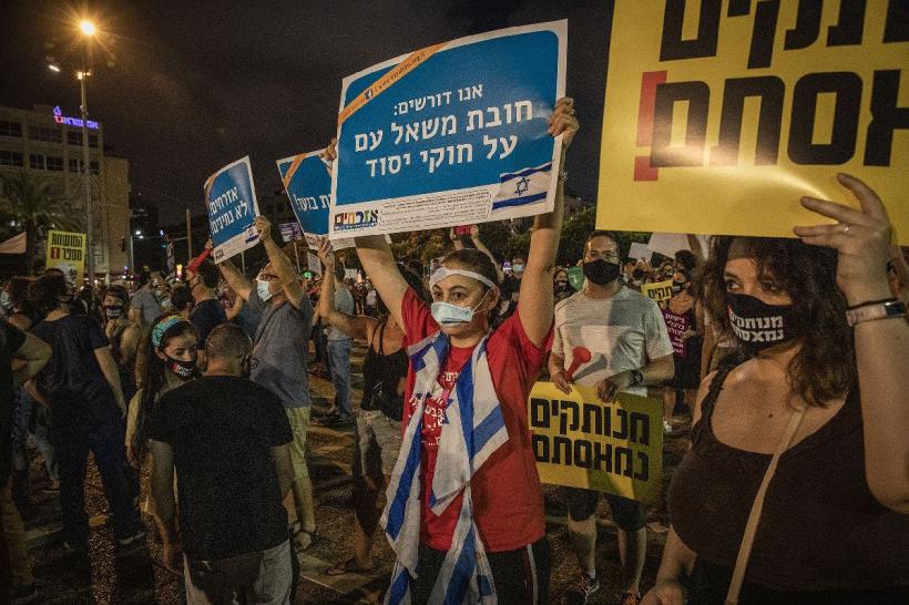 PROTESTE PANDEMIE!  Manifestație violentă la Tel Aviv 