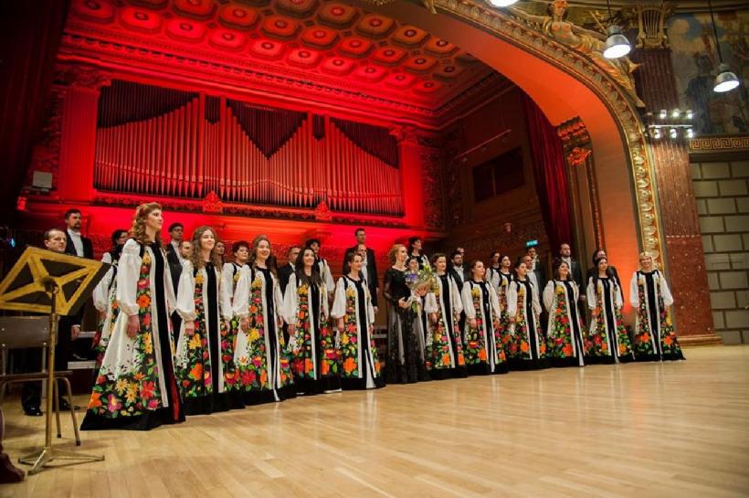 Corul Madrigal deschide seria concertelor din Stagiunea estivală 2020