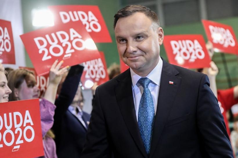 Duda câștigă la mustață alegerile din Polonia