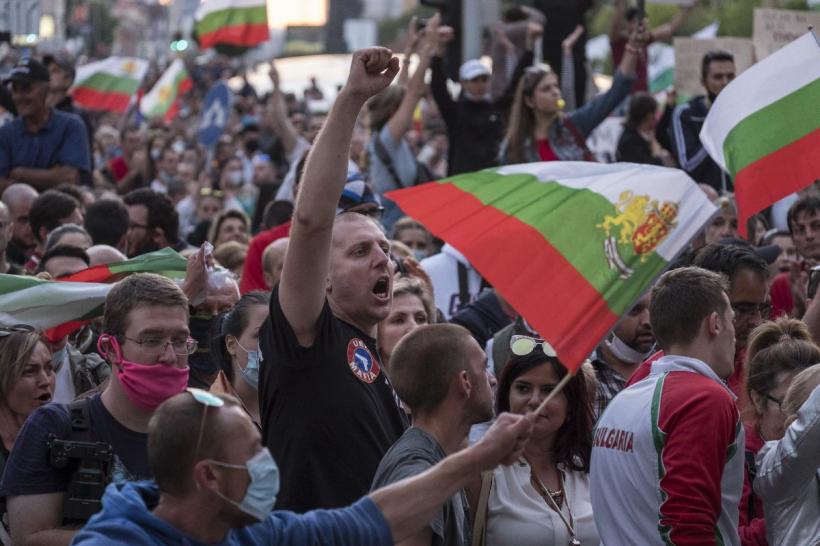 Proteste antiguvernamentale non stop în Bulgaria. Apel la grevă generală