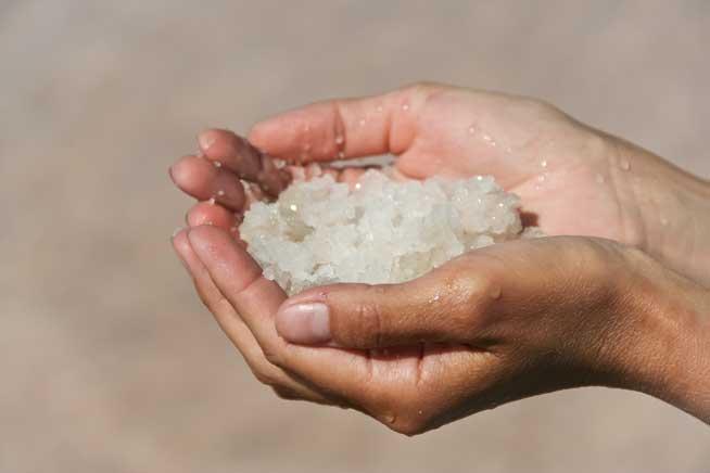 Sarea, apa și nămolul de la Marea Moartă - ce beneficii au pentru sănătate