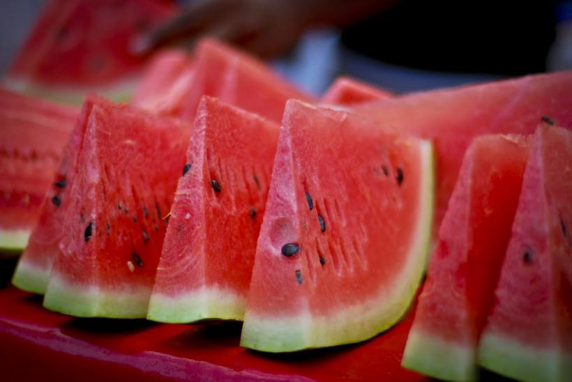 Un nutriţionist avertizează asupra consumului exagerat de pepene verde. Ce riști dacă nu mănânci corect acest fruct