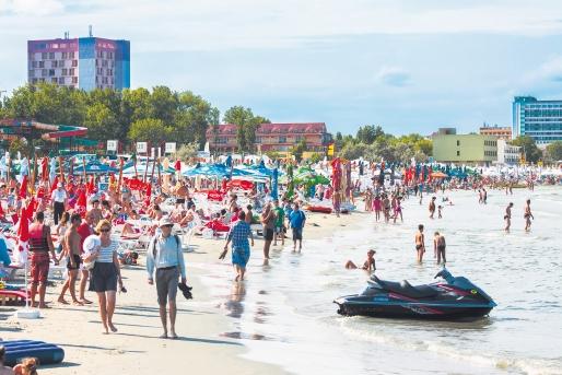 Turismul de pe litoral își revine. Peste 80% dintre hoteluri sunt ocupate în septembrie