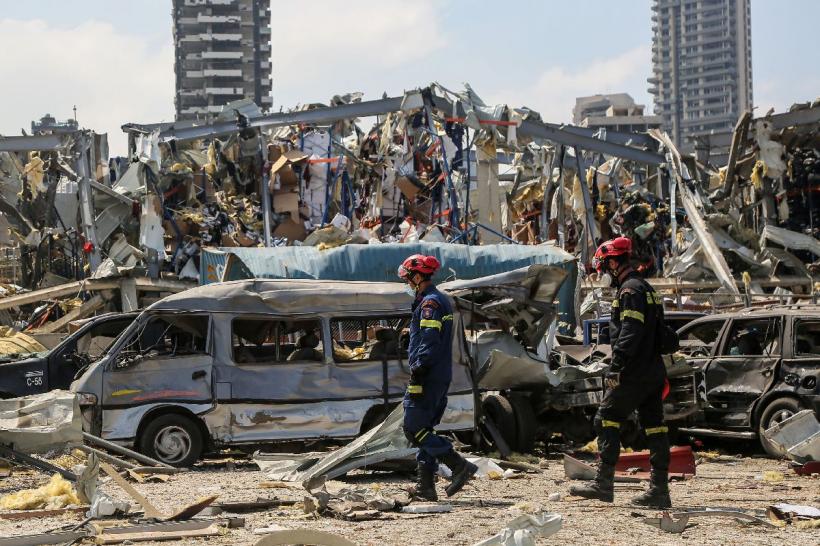 UPDATE Ce a găsit echipa de salvare sub ruinele unei clădiri din Beirut
