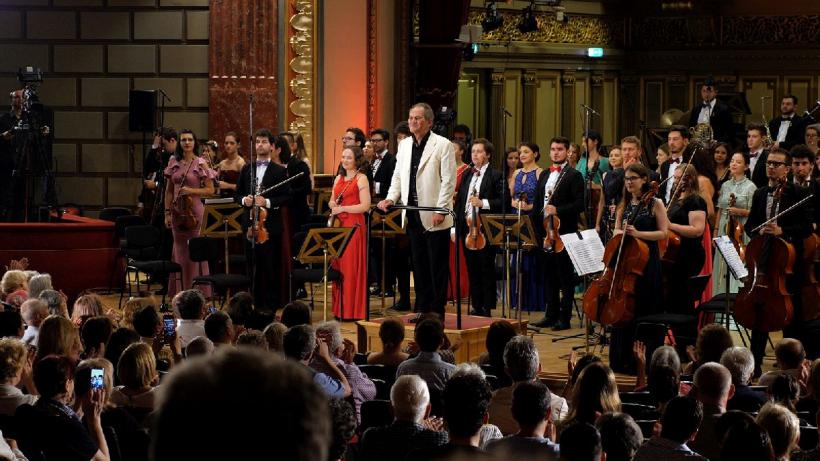 Filarmonica deschide Sala Thalia cu un CONCERT EXTRAORDINAR susținut de Orchestra Română de Tineret