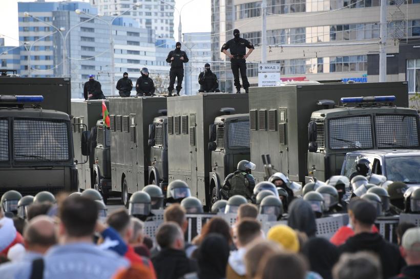 Noi proteste antiguvernamentale în capitala Belarusului. Cel puțin zece manifestanți au fost reținuți