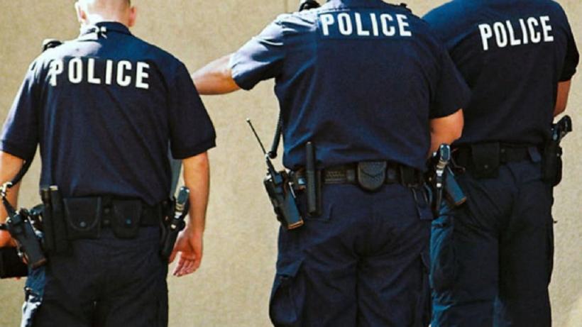 Imagini cutremurătoare din New Jersey: Poliţiştii împuşcă un bărbat de culoare