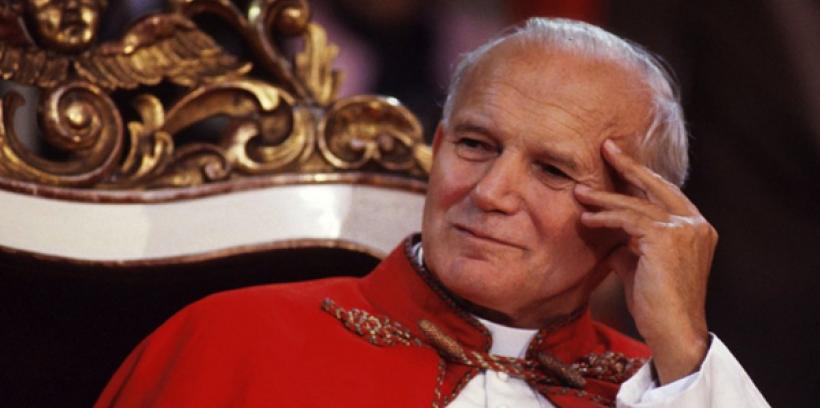 Anul Centenarului nașterii Sfântului Papă Ioan Paul al II-lea. „Luaţi în mâinile voastre viaţa şi faceţi din ea o capodoperă”