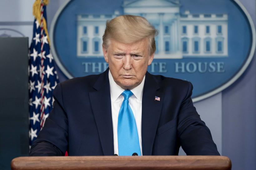 Donald Trump îşi plânge de milă: Niciun preşedinte nu a trecut prin ce am trecut eu