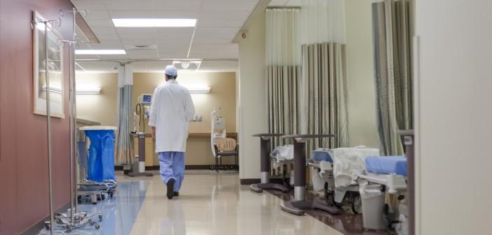 Trei medici din Târgu Jiu, infectați cu Covid, au fugit din spital