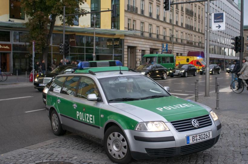 Atac sau accident? O maşină a intrat în mulţime în Trier, un oraş din vestul Germaniei. Cinci persoane au murit și alte 15 sunt rănite