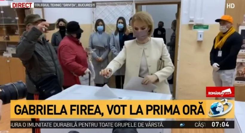 Gabriela Firea, vot la prima oră: Am votat pentru siguranţa unui trai mai bun