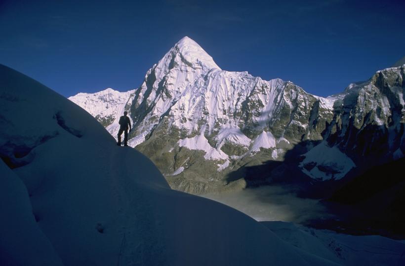 O echipă de alpiniști nepalezi face istorie și cucerește iarna vârful K2!