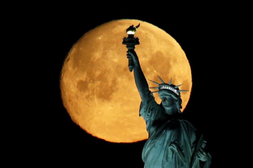Luna, noul „Vest Sălbatic” pentru China, Rusia și SUA