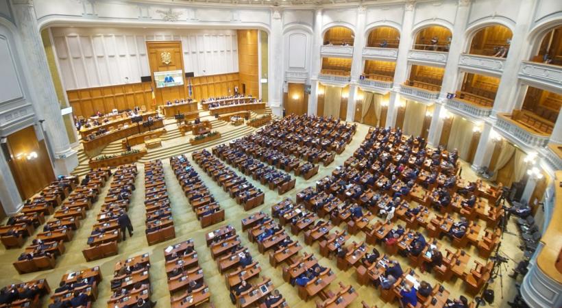Sancțiuni pentru parlamentarii chiulangii. Un deputat a depus un proiect de lege anti-chiul