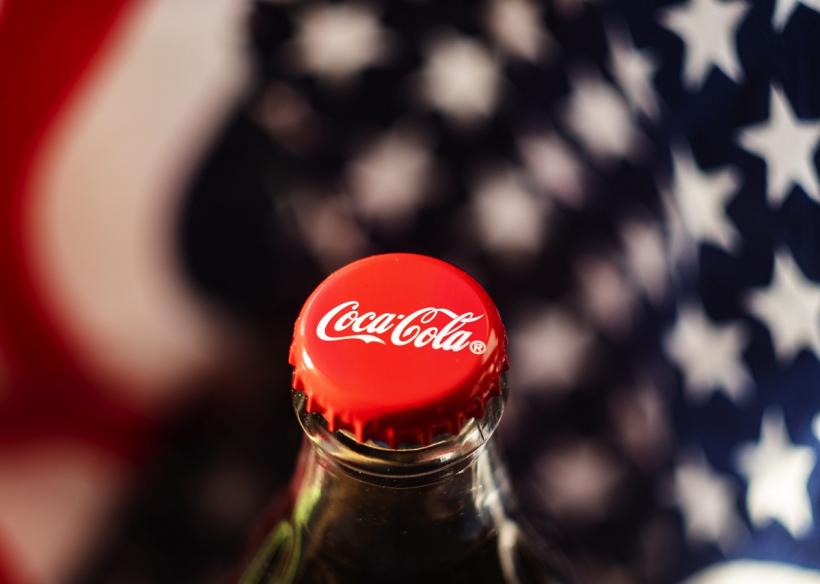 Compania Coca-Cola testează primele recipiente din hârtie