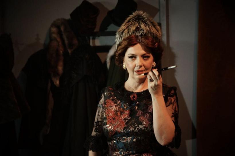 Premieră cu MANTAUA, după N.V. Gogol, în regia lui Alexandru Lustig 18737871