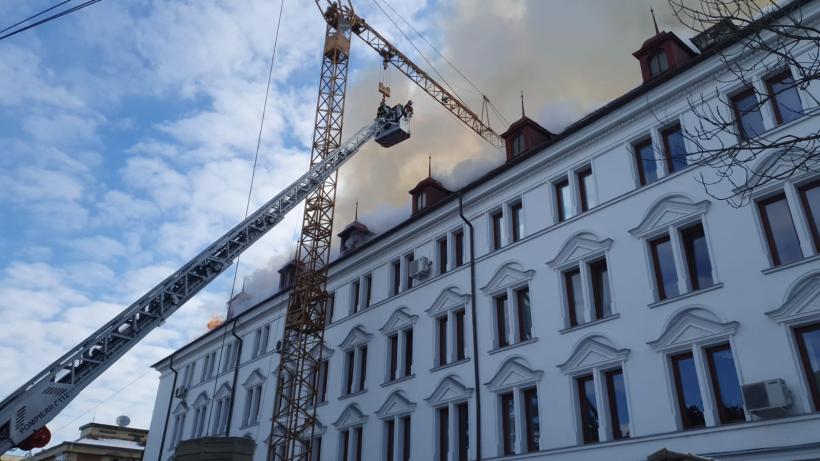 ISU Suceava: Incendiul de la Palatul Administrativ a fost produs de un conductor electric defect