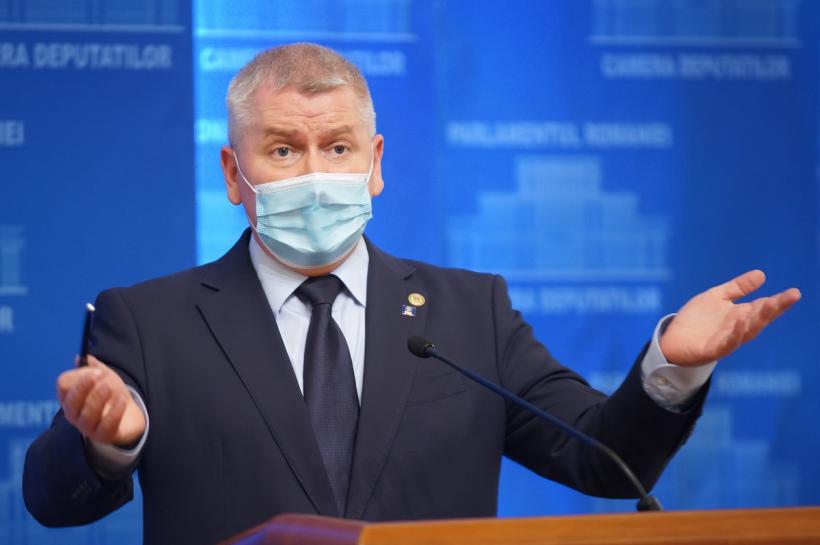 Florin Roman, despre Vlad Voiculescu: Avem ghinionul unui ministru al Sănătății total absent în teren