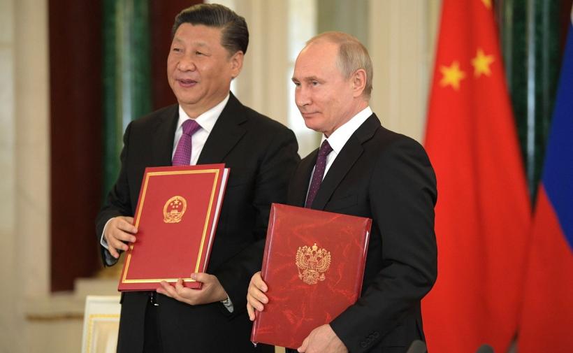 Putin și Xi devin tovarăși pe viață. Biden, primul pe lista neagră