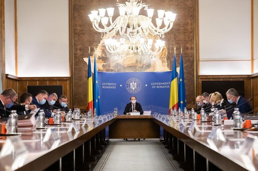 Coaliția de guvernare se întâlnește pentru prima dată de la revocarea lui Vlad Voiculescu