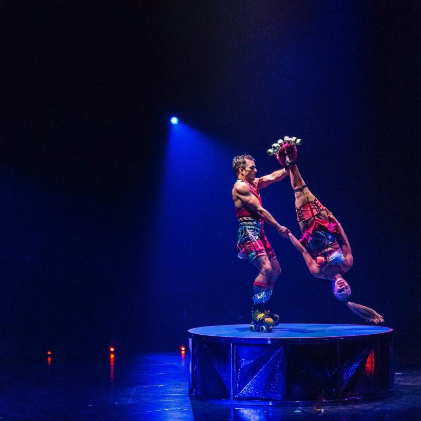 Cirque du Soleil va relua spectacolele în această vară