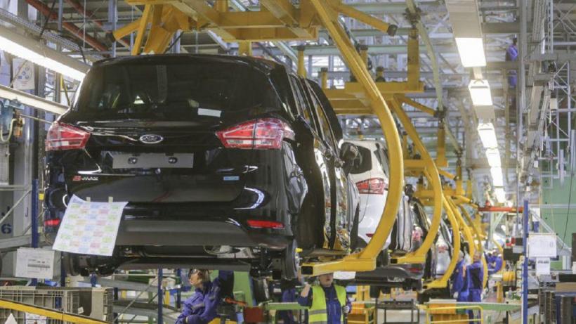 Plan major de investiţii de 300 de milioane de dolari în fabrica Ford de la Craiova