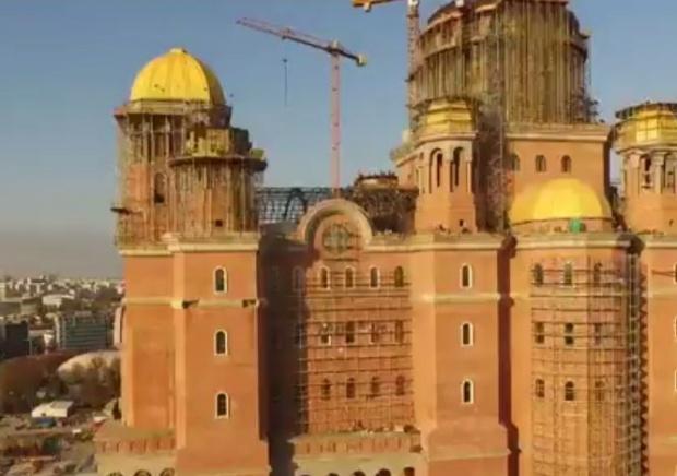 Catedrala Mântuirii Neamului are cel mai mare iconostas ortodox din lume