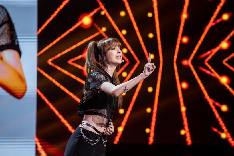 12 concurenți se luptă astăzi în marea finală iUmor, sezonul 10, de la 20.30, la Antena 1 18747350